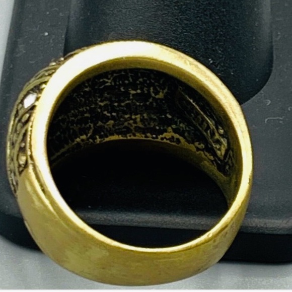 Heidi Daus Rhinestone Ring Size 7.75 Rhinestone Covered - Picture 7 of 11